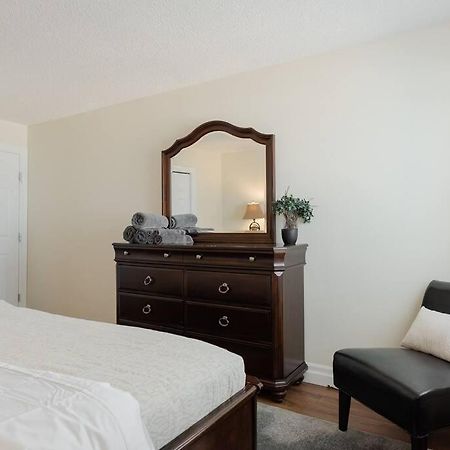 Ferienwohnung 1Br With King Bed Free Parking Self Check In Fort Mcmurray Exterior foto